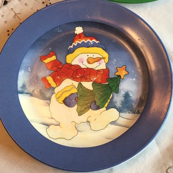 NWT. Set of 4 Snowman Dessert Plates - Picture 3 of 7